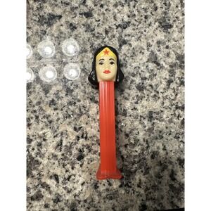Pez - Vintage Wonder Woman With‎ Hard Head  - Used GREAT CONDITION